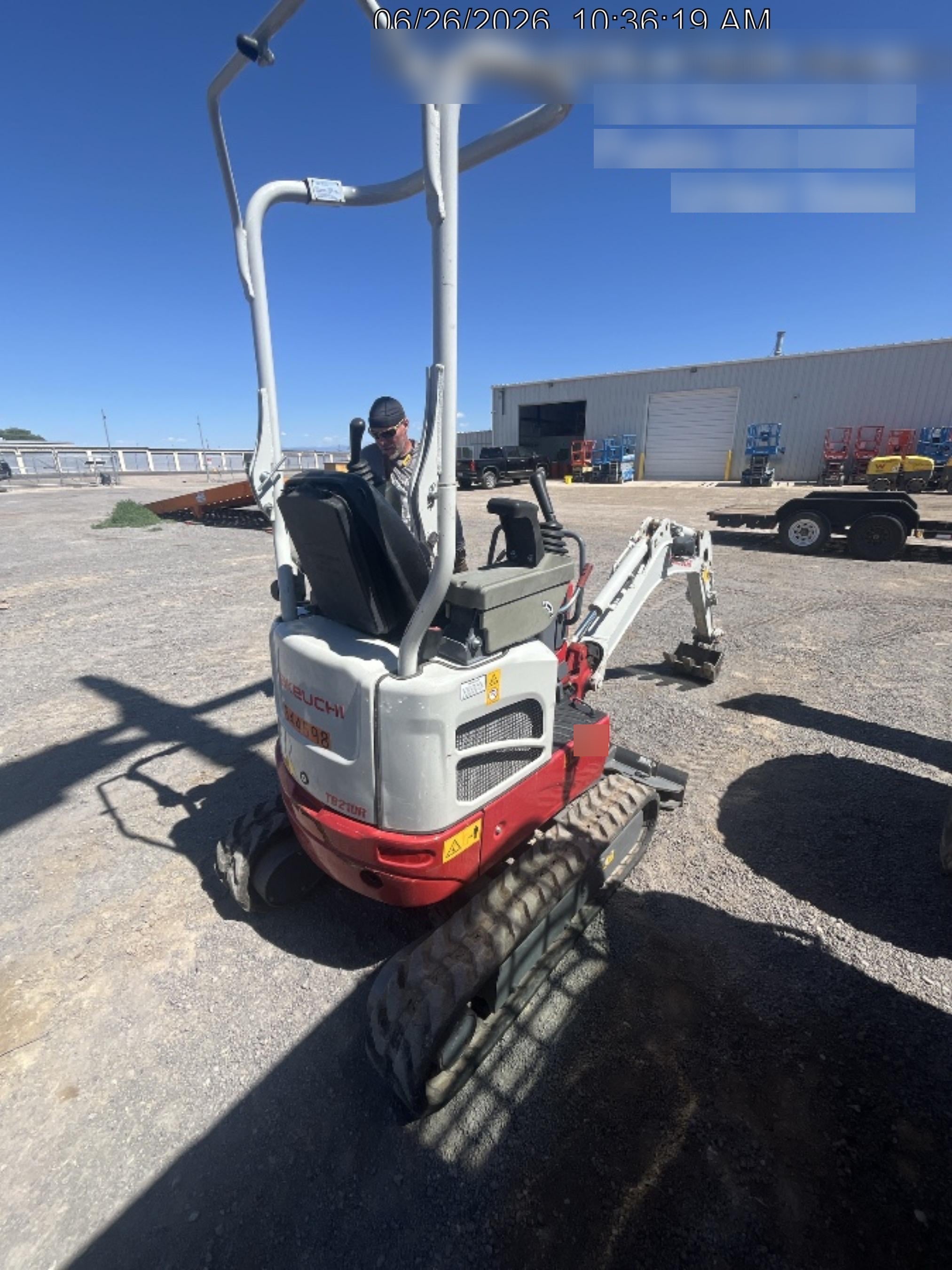 2023 TAKEUCHI TB210R
