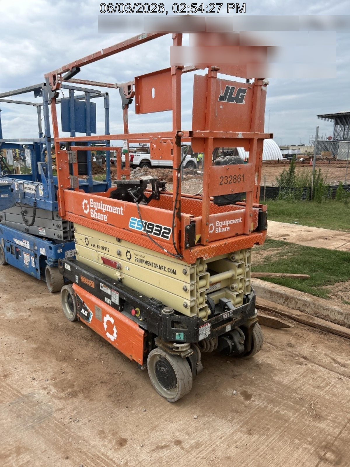 2022 JLG ES1932