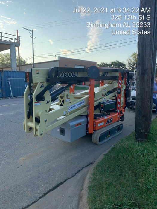 2021 JLG X600AJ
