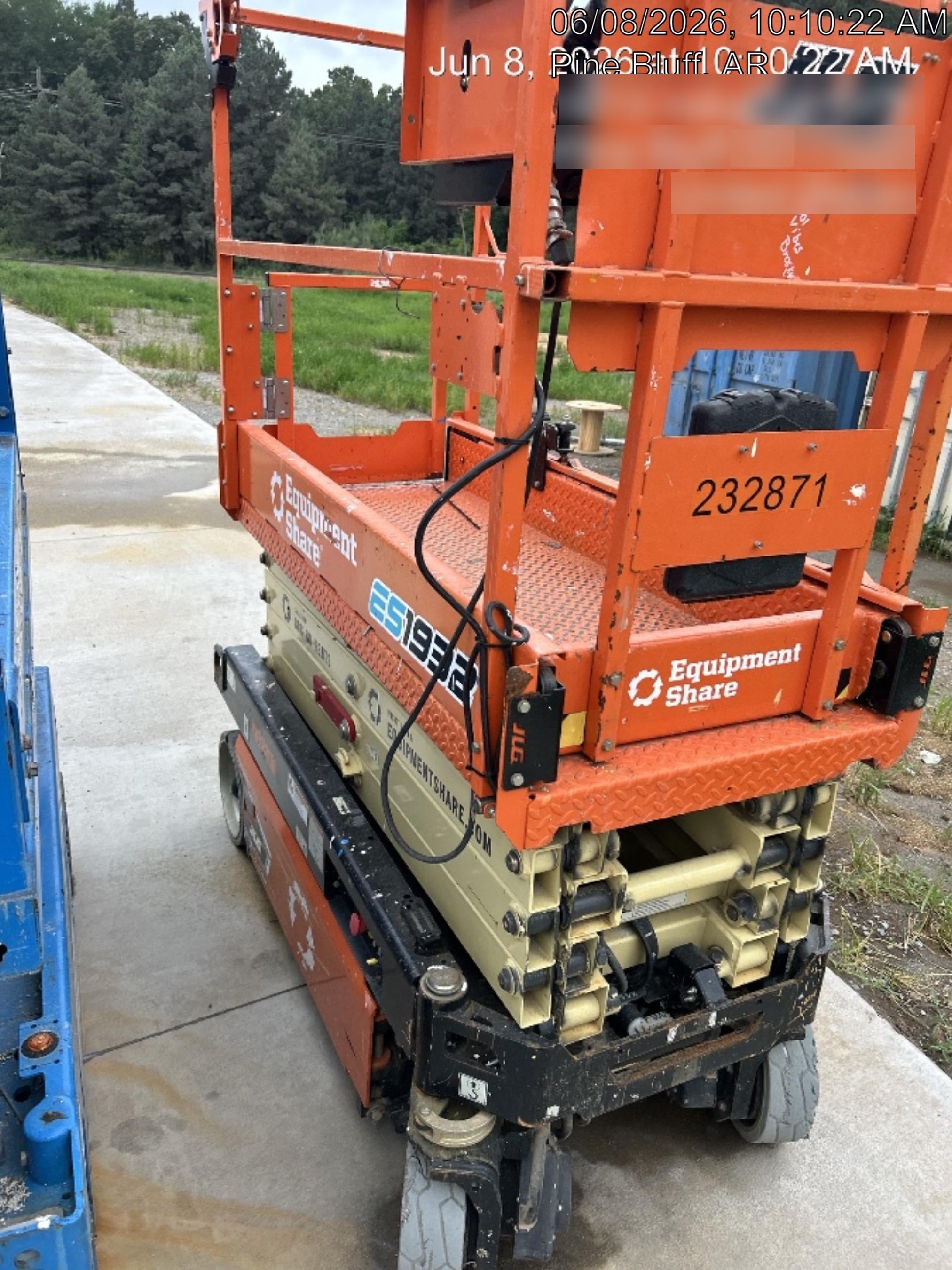 2022 JLG ES1932