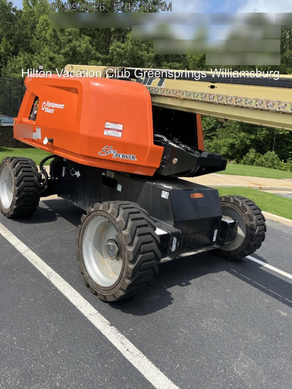 2025 JLG 660SJ