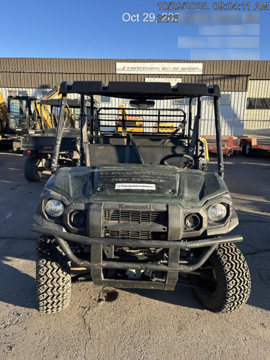 Kawasaki Mule PRO-DXT Kawasaki Mule 4x4 Diesel UTV w/Hard Top, Windshield, Beacon, Backup Alarm, ES Keypad/Hardware Installed