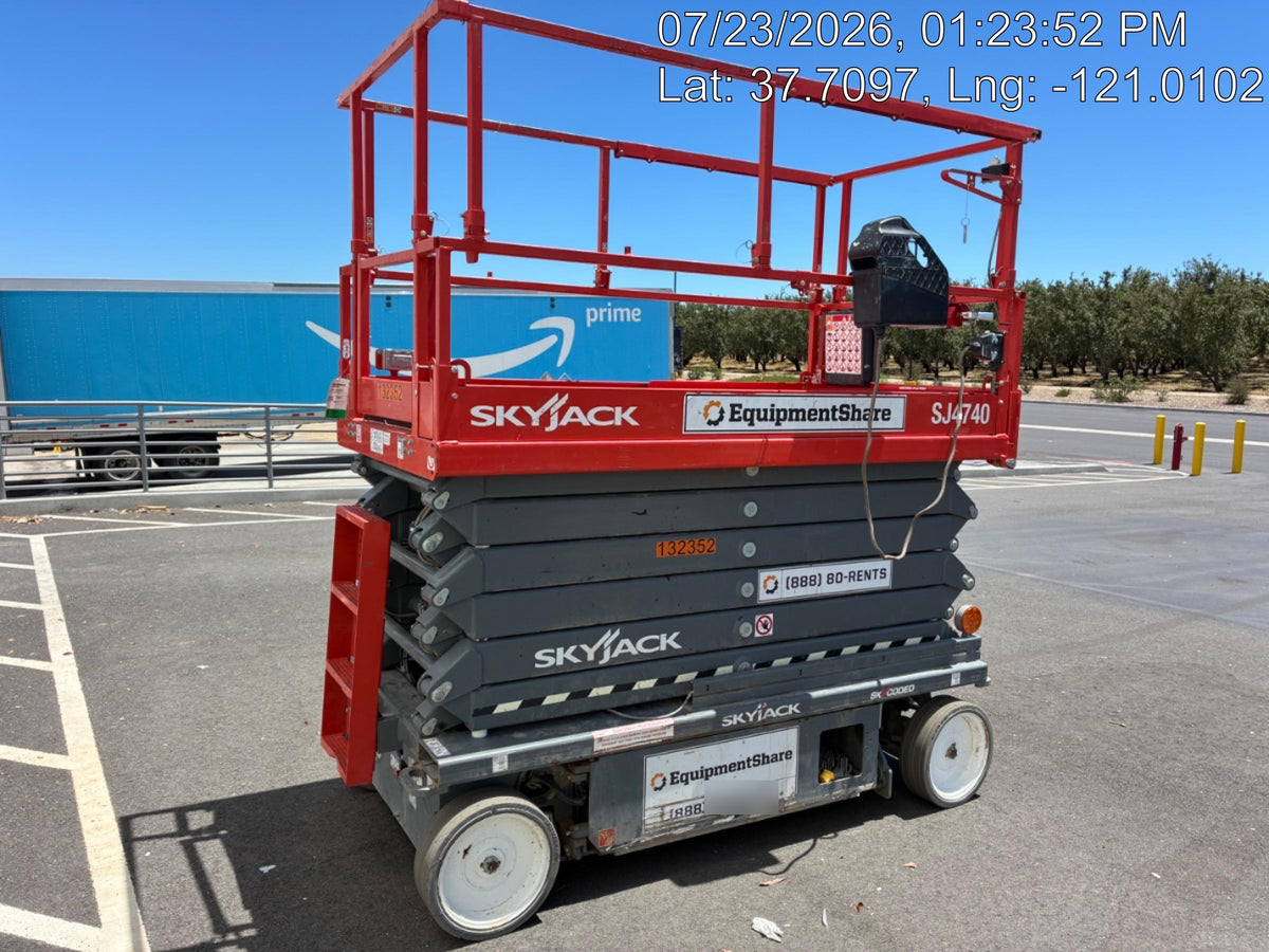 2021 SKYJACK SJ4740