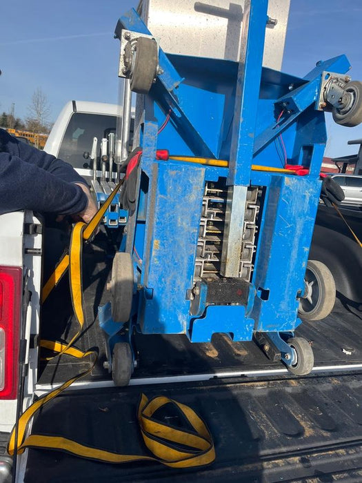 2021 GENIE AWP-30S DC