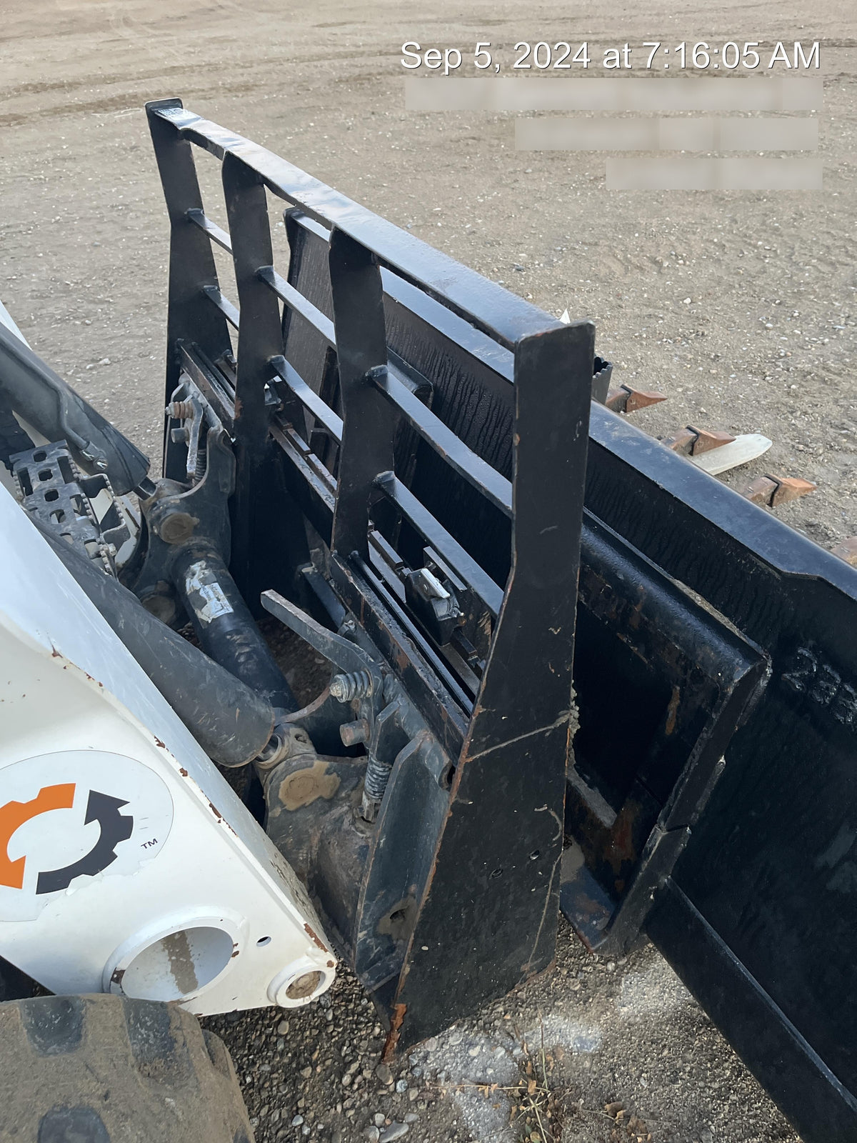 2022 ARROW MATERIAL HANDLING 48" Pallet Forks - Arrow