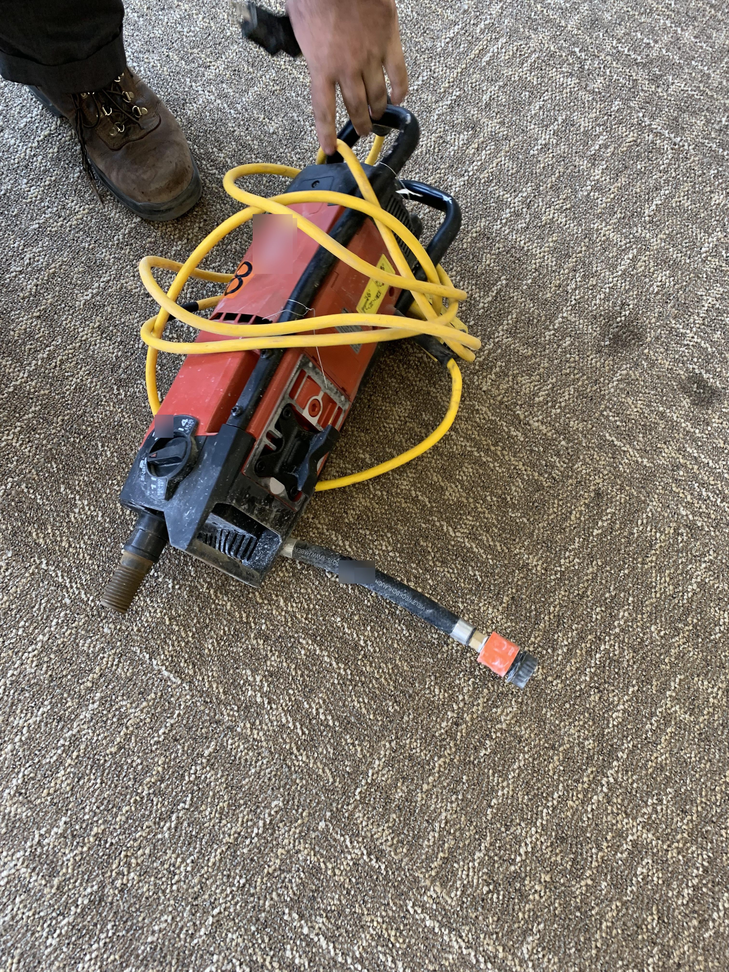 2020 HILTI DD250E