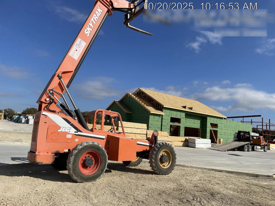 2007 Skytrak 8042 Skytrak 8042, 42' Reach, 8000 lb capacity