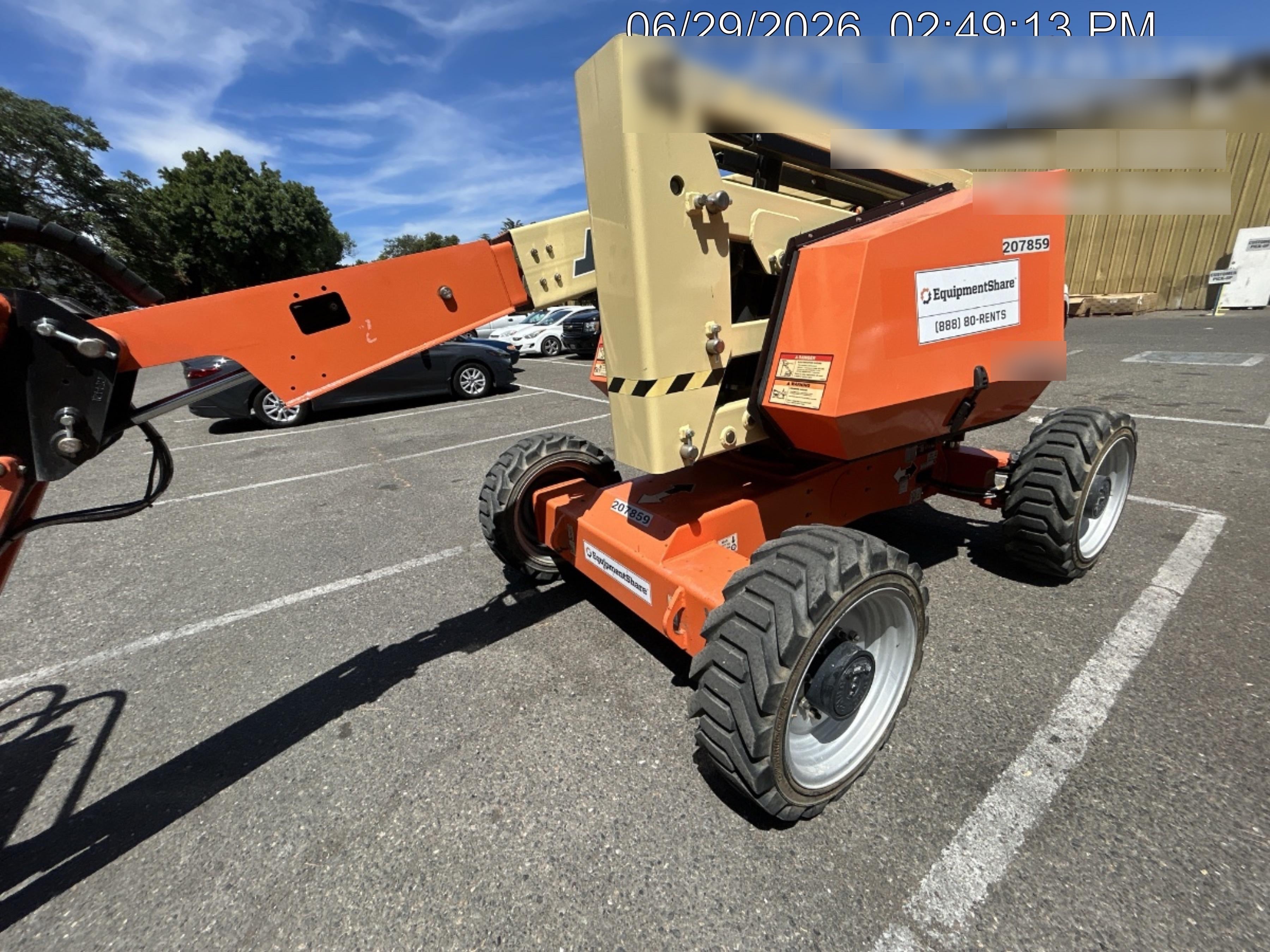 2022 JLG 340AJ