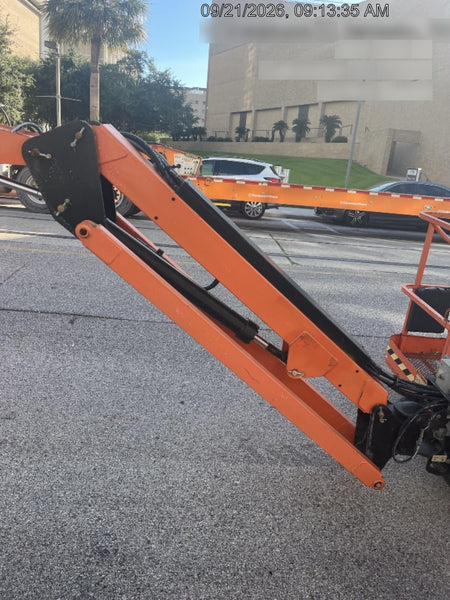 2021 JLG 600AJ