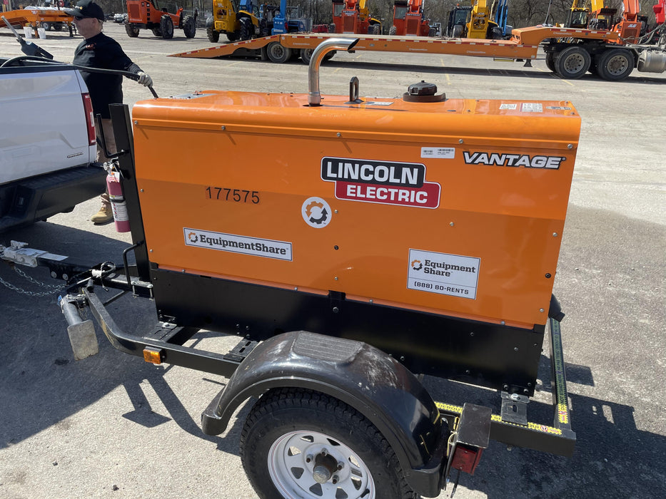 2021 Lincoln Electric Vantage 322 Vantage 322 Ready Pak 3 w/ Decals, ORANGE (includes trailer, cable rack, fender light kit) NO Telematics