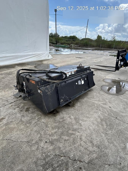 2021 PALADIN Sweepster SB72