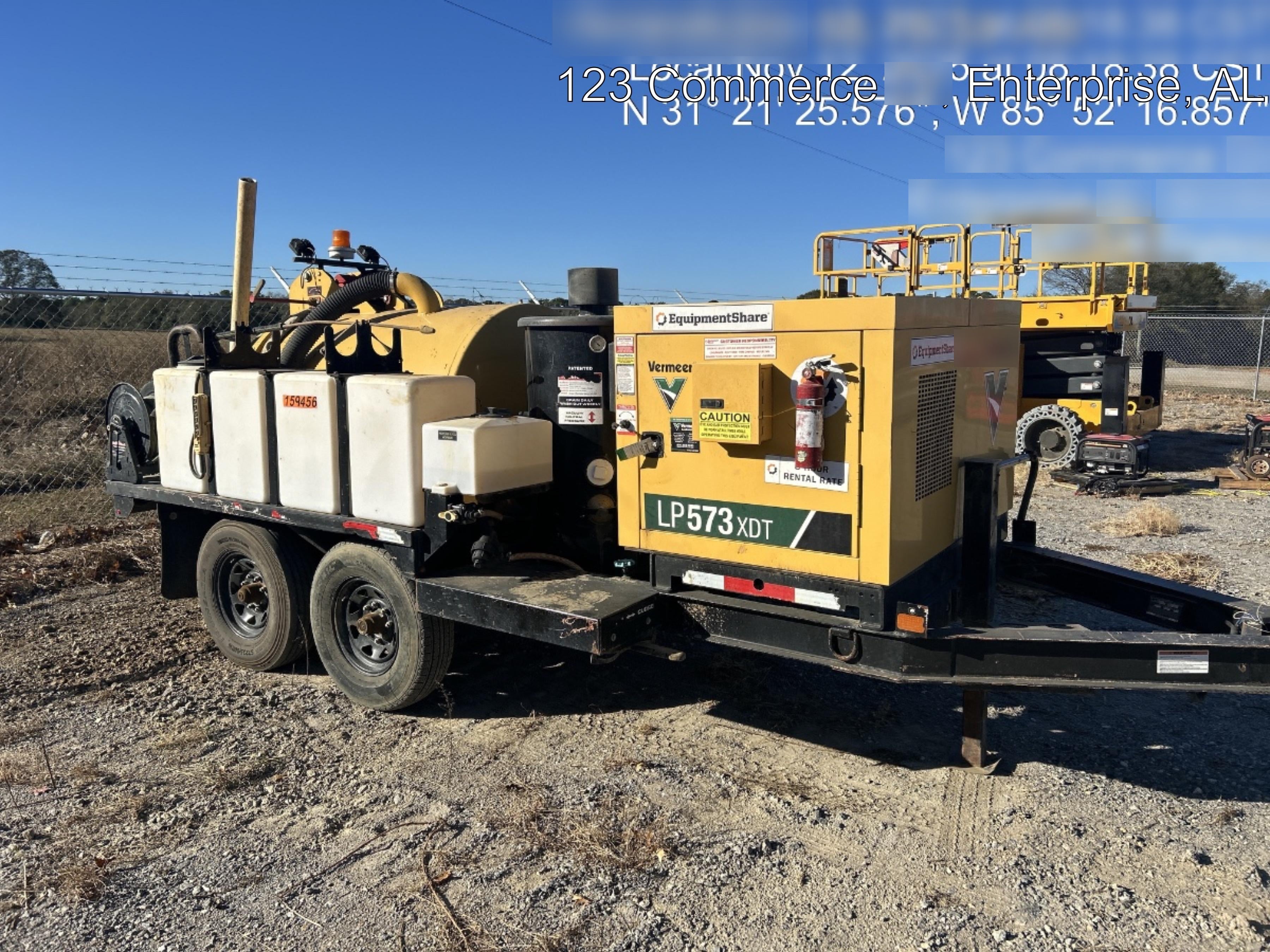 2021 VAC-TRON LP573XDT