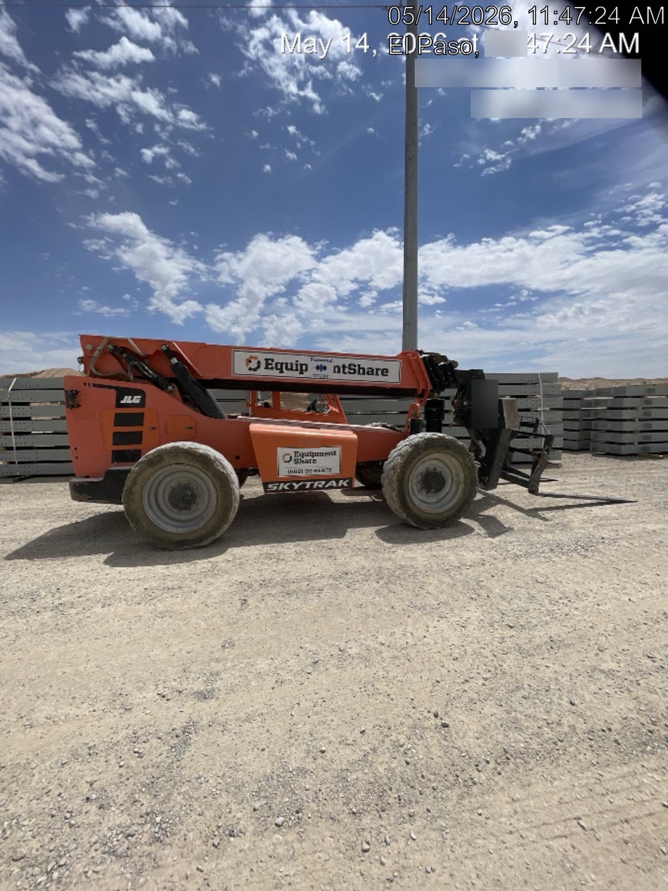 2020 Skytrak 12054 74Hp, Canopy, FF Tires, Work Lights, Beacon, Aux Hydraulics, Back up Alarm, Lifting Eye, ES Decals