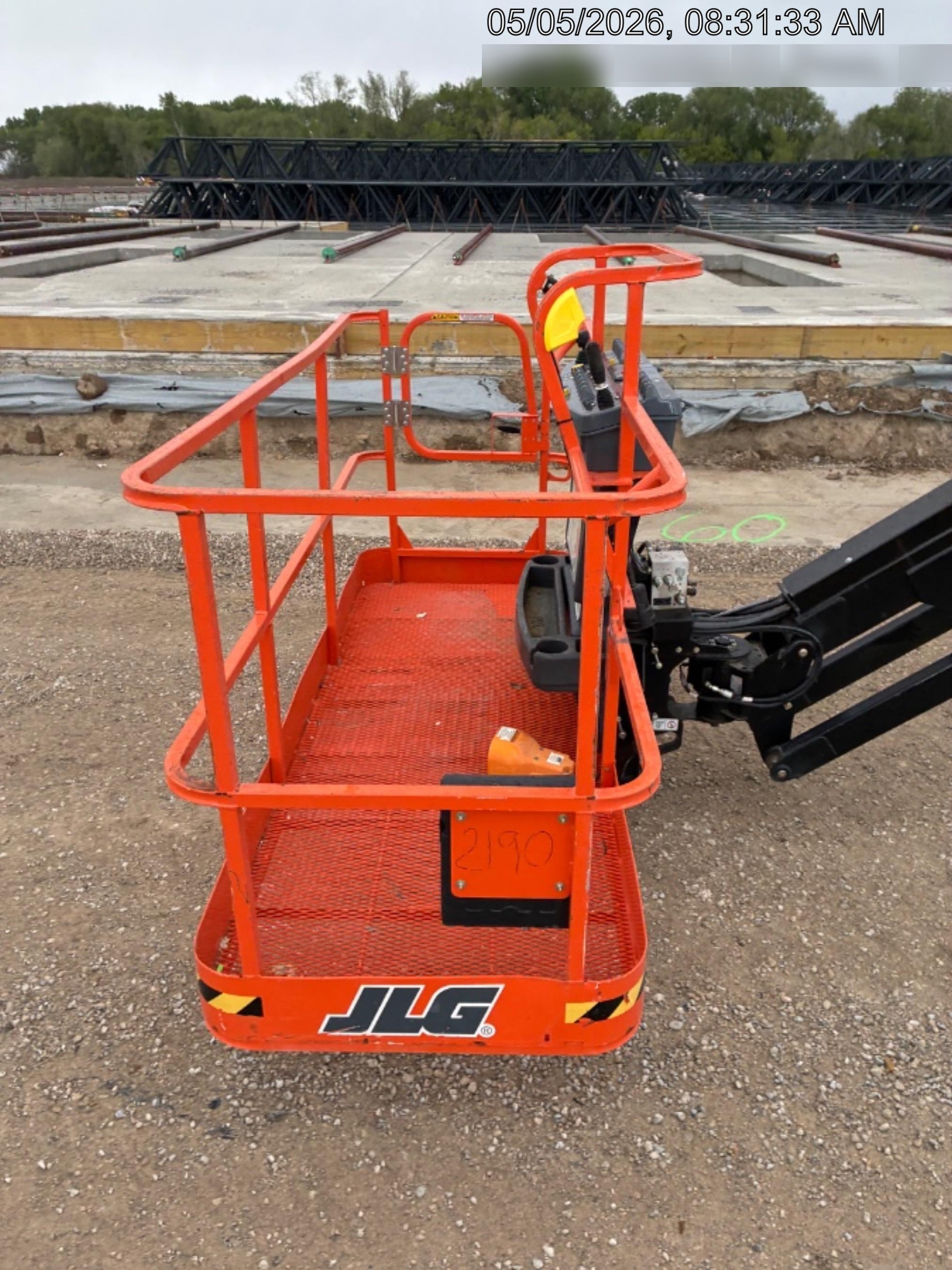 2025 JLG 660SJ