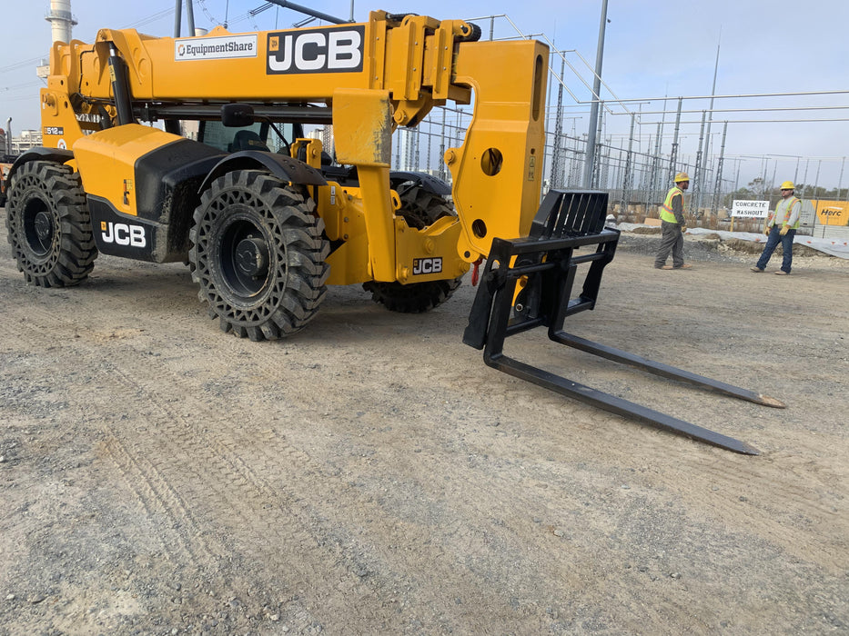 2020 JCB 512-56 Canopy, 74Hp, Solid Tires, Work Lights, Beacon, Aux Hydraulics, Back up Alarm, Lifting Eye, ES Decals