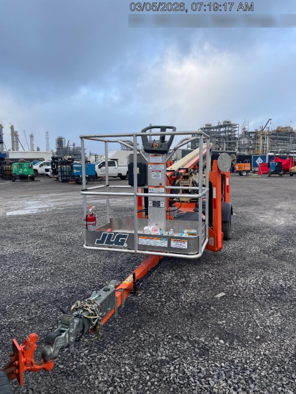 2022 JLG T350