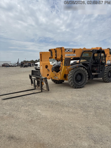 2019 JCB 510-56 Open ROPS, 74 HP, Solid Tires, Worklights, Beacon, Aux Hydraulics, Lifting Eye 66" Carriage/60" Forks