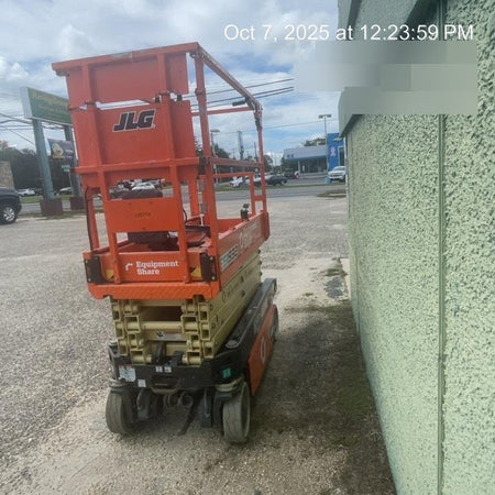 2022 JLG ES1932