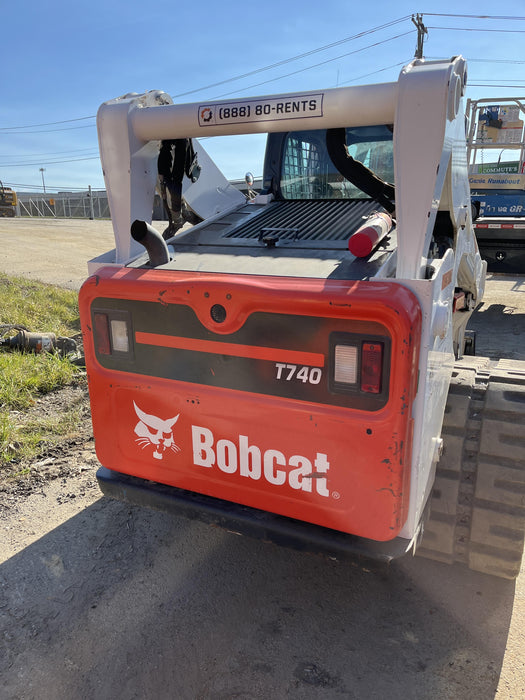 2021 BOBCAT T740