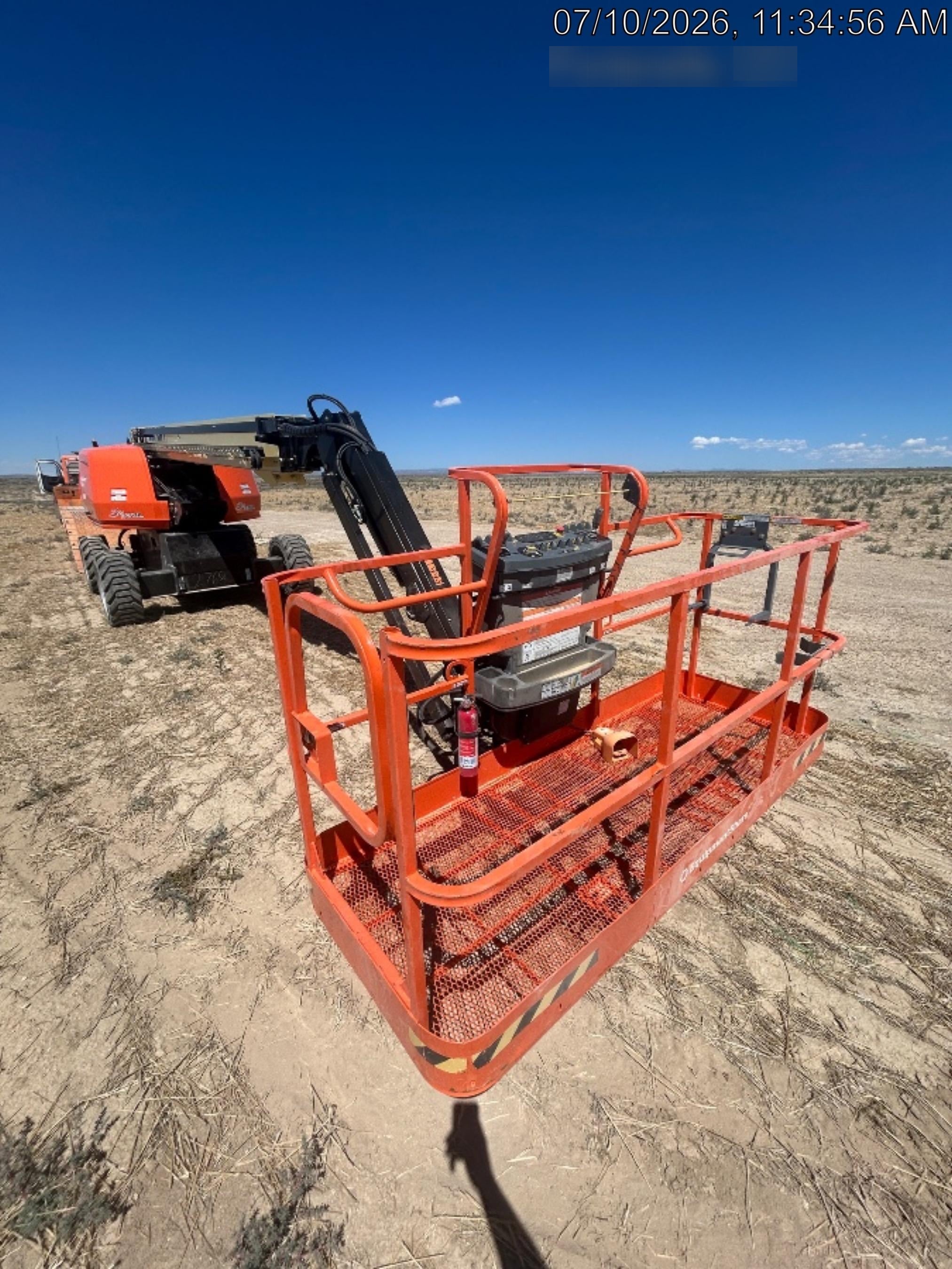 2025 JLG 660SJ