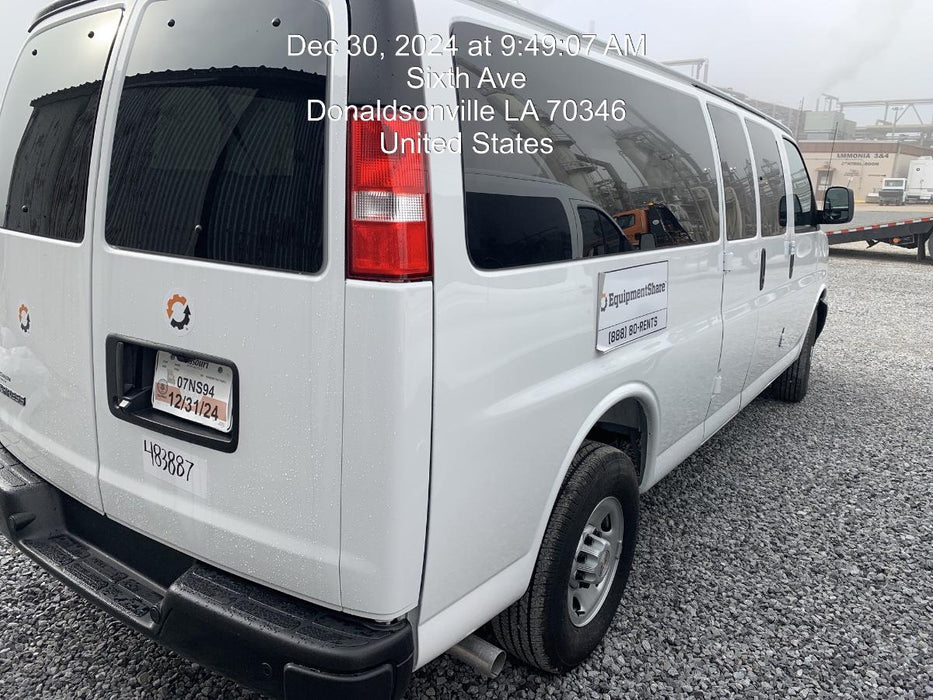 2025 CHEVROLET Express Van - Rental