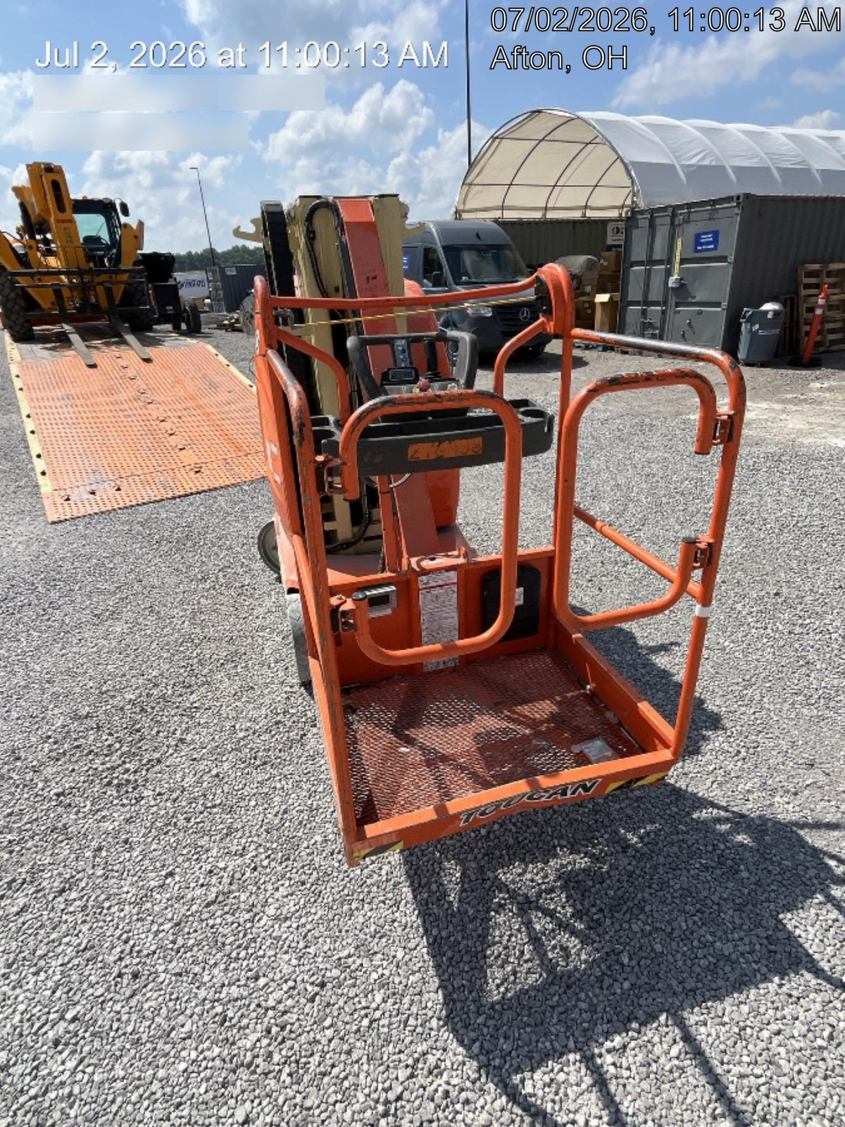2022 JLG 26E