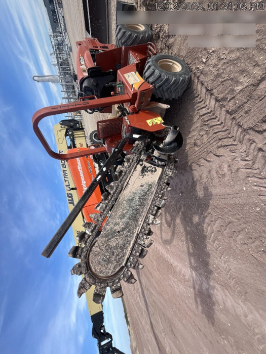 2018 DITCH WITCH RT45A