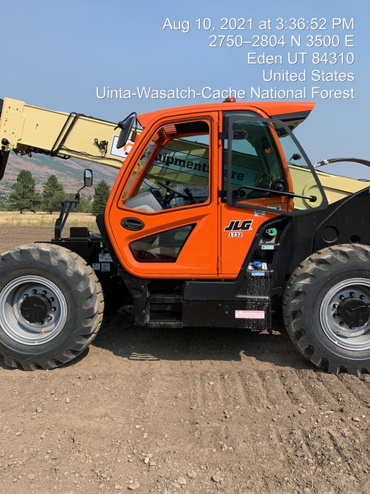2021 JLG 1732