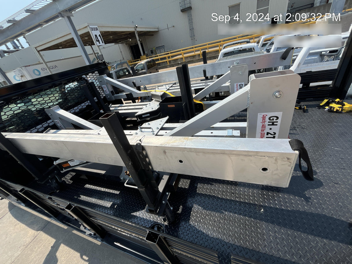 2023 SUMNER GH2T-8
