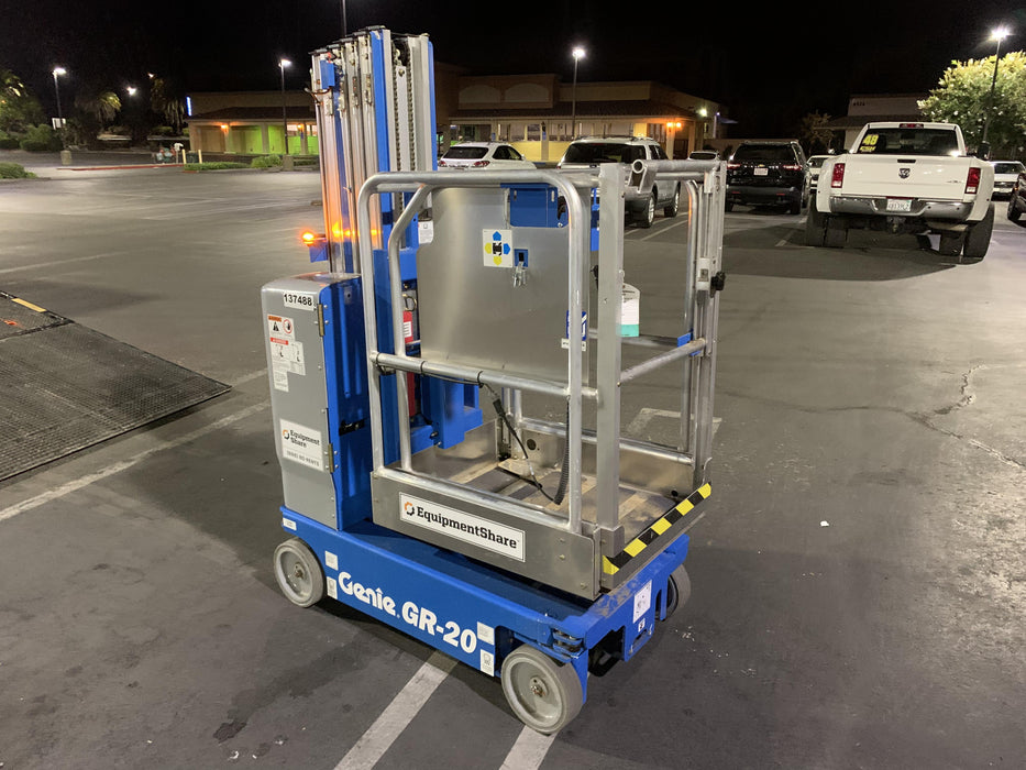 2021 GENIE GR-20