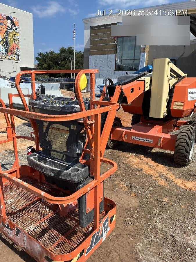2021 JLG 340AJ