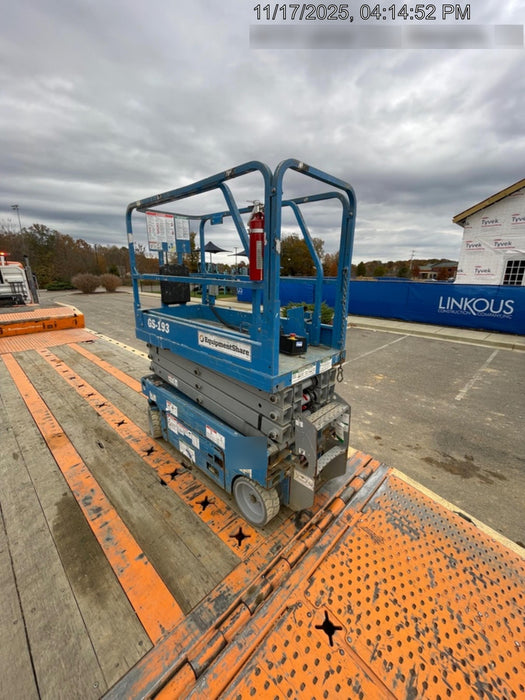 2019 Genie GS-1930 Fixed rails with chain Entry