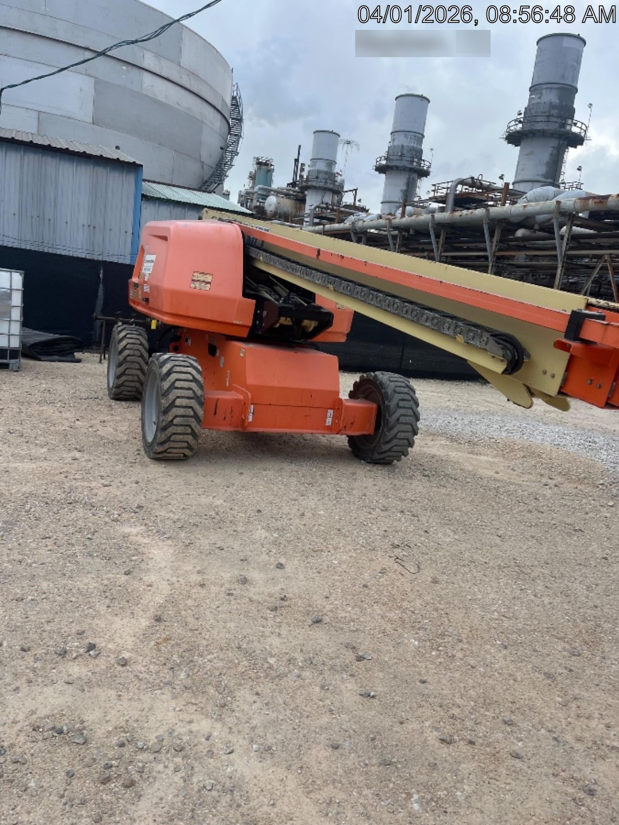2019 JLG 660SJ