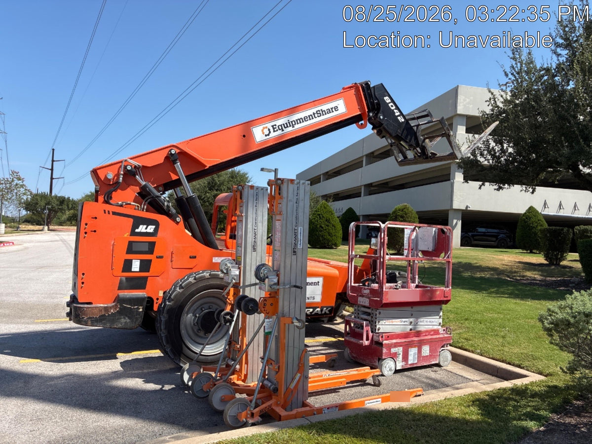 2021 SKYTRAK 8042
