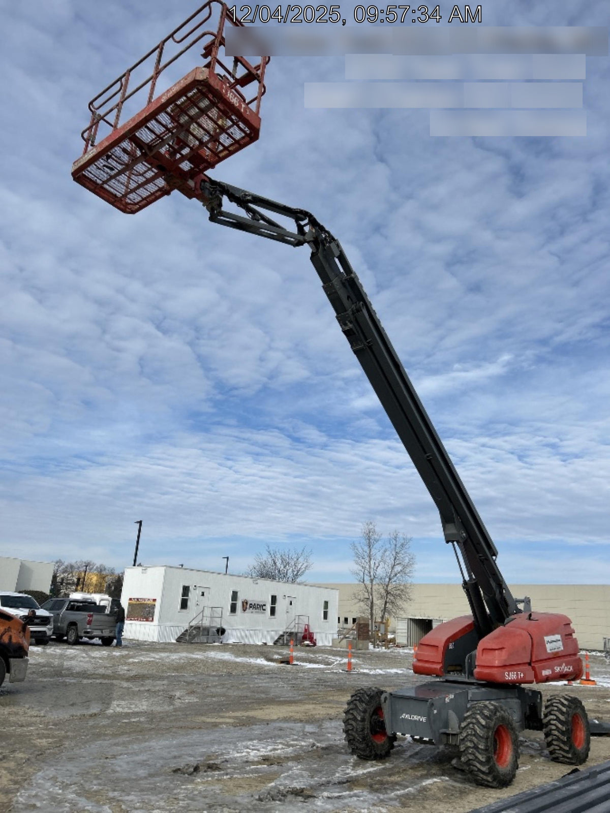 2021 SKYJACK SJ66 T+