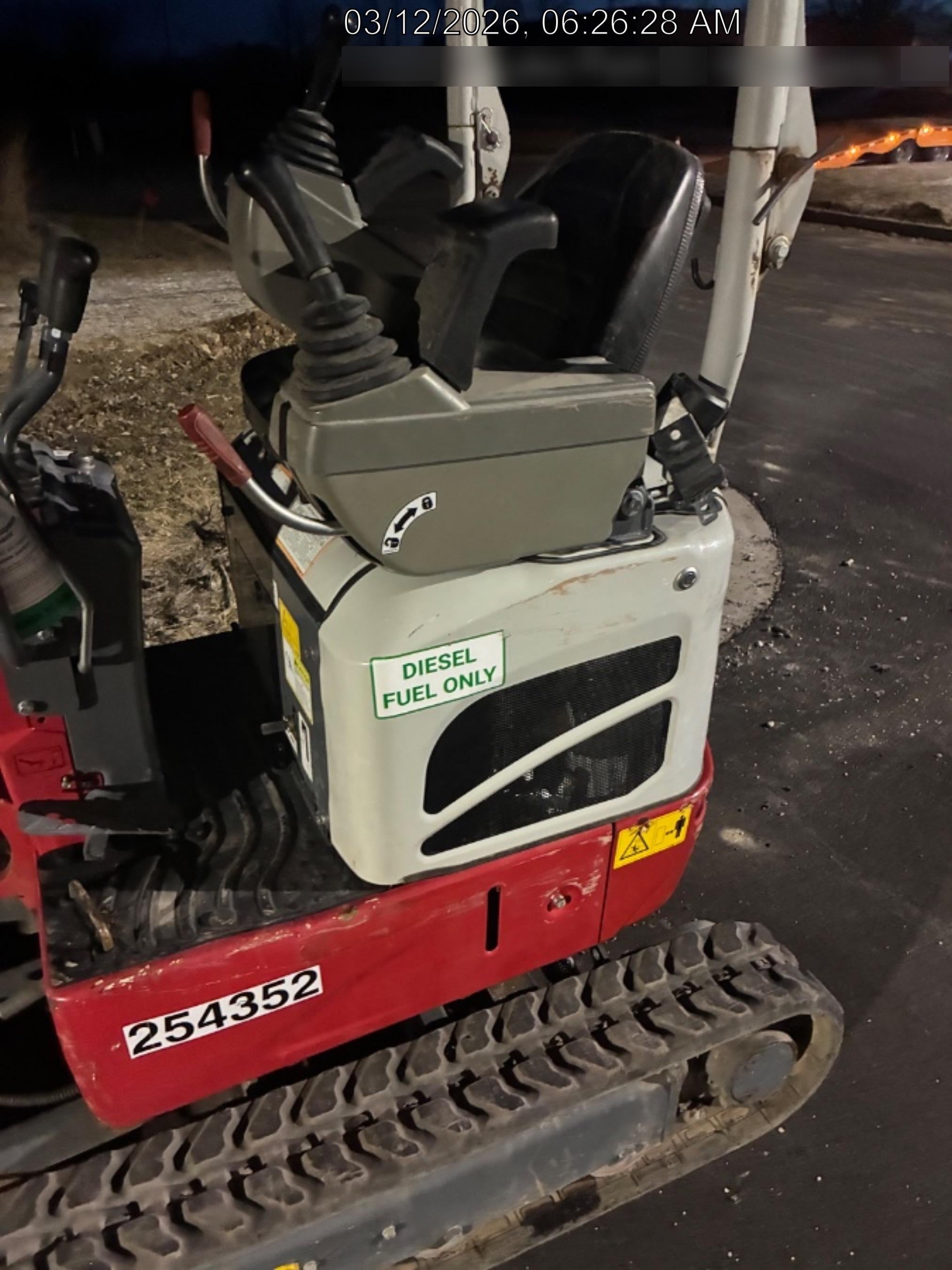 2022 TAKEUCHI TB210R