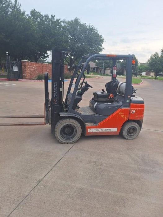 2022 TOYOTA 50-8FGU25