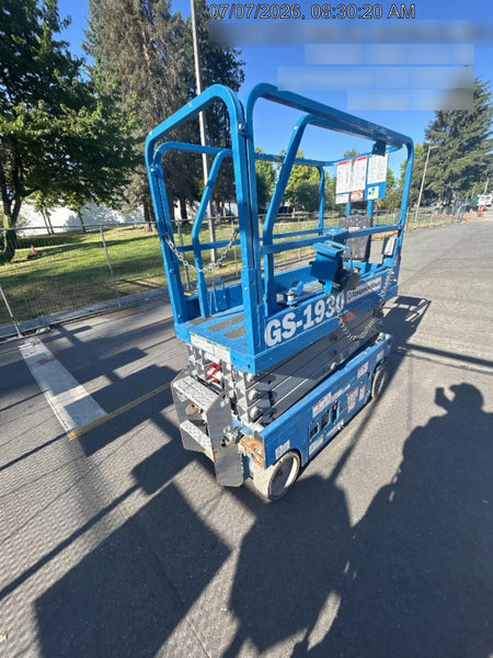 2020 Genie GS-1930 Standard Machine, 800W Inverter