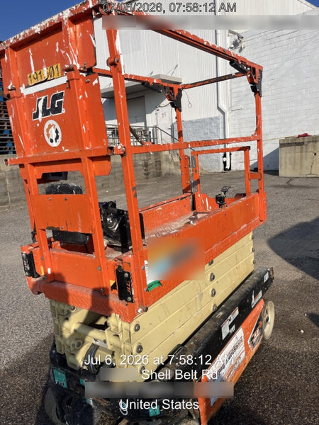 2021 JLG ES1932