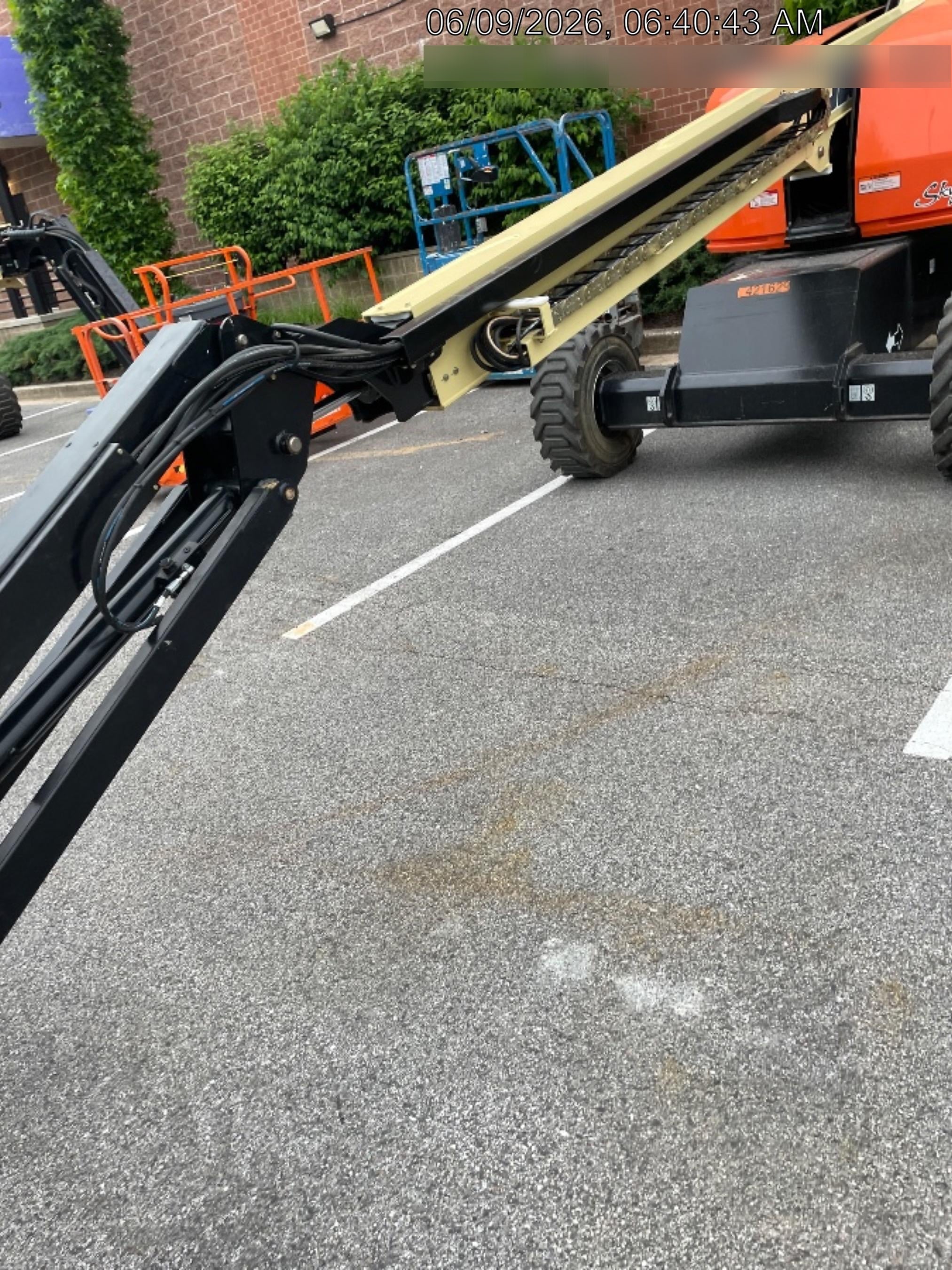 2024 JLG 460SJ