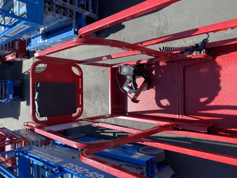 2020 MEC 1330SE Solid NM Tires, Steel Swing out Doors, LCS, Beacon, 900W Invertor