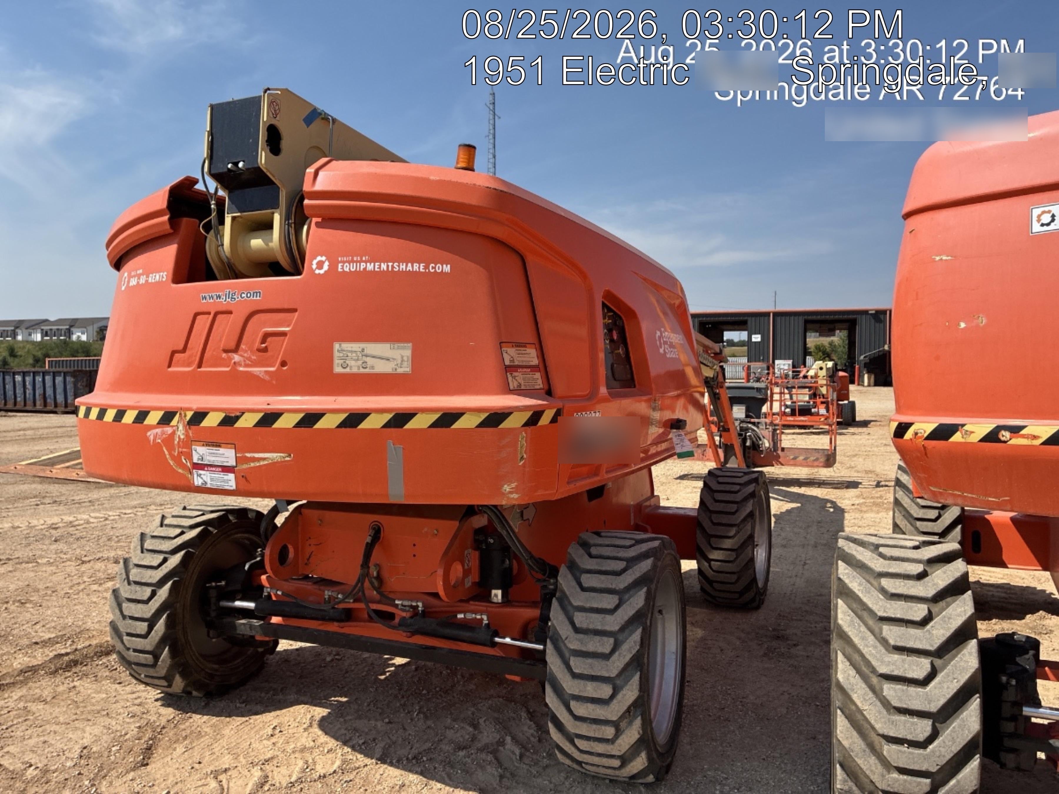 2023 JLG 660SJ