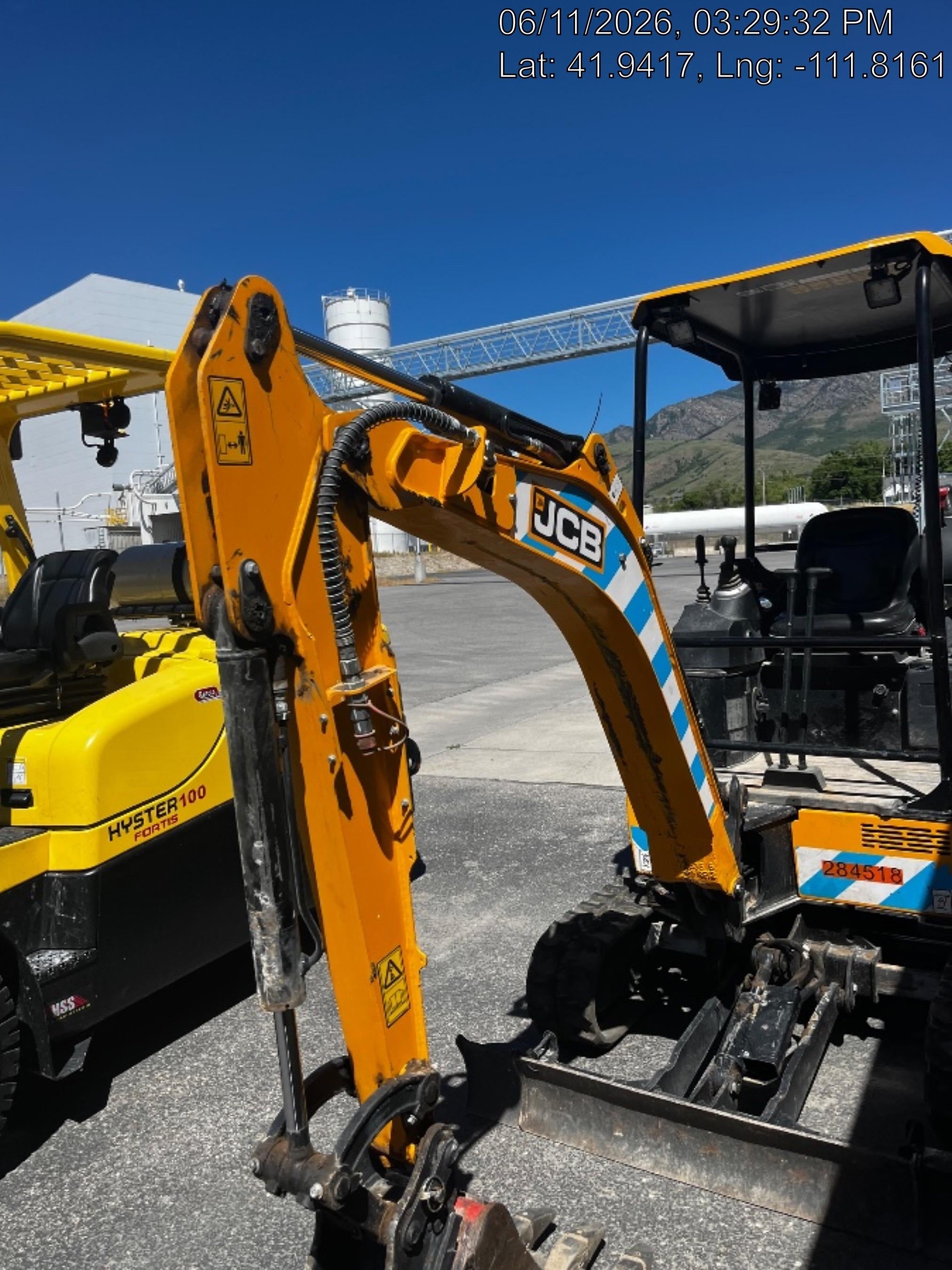 2023 JCB 19C-1E