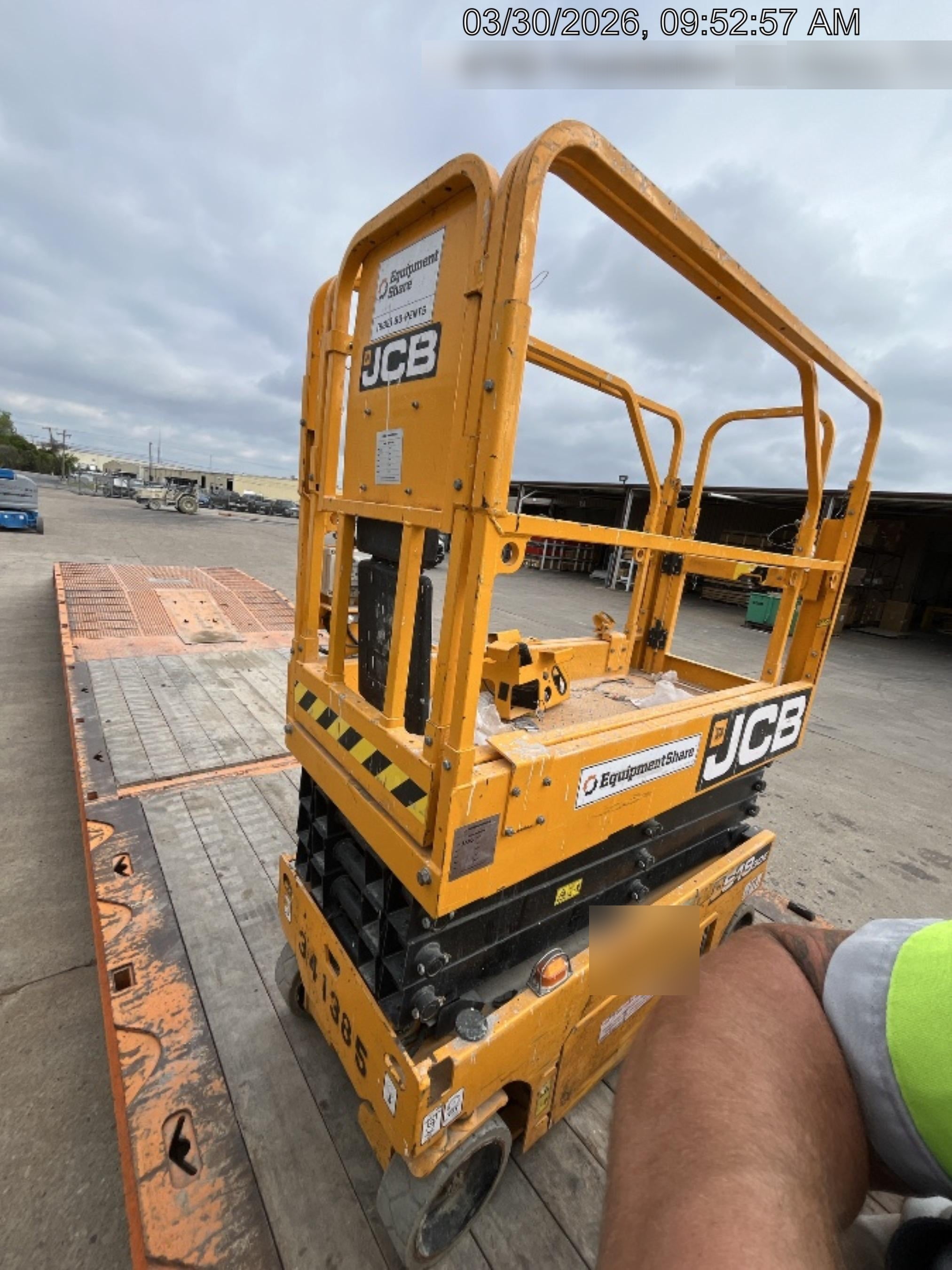 2023 JCB S1930E