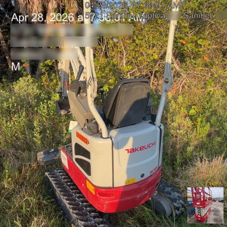 2022 TAKEUCHI TB210R