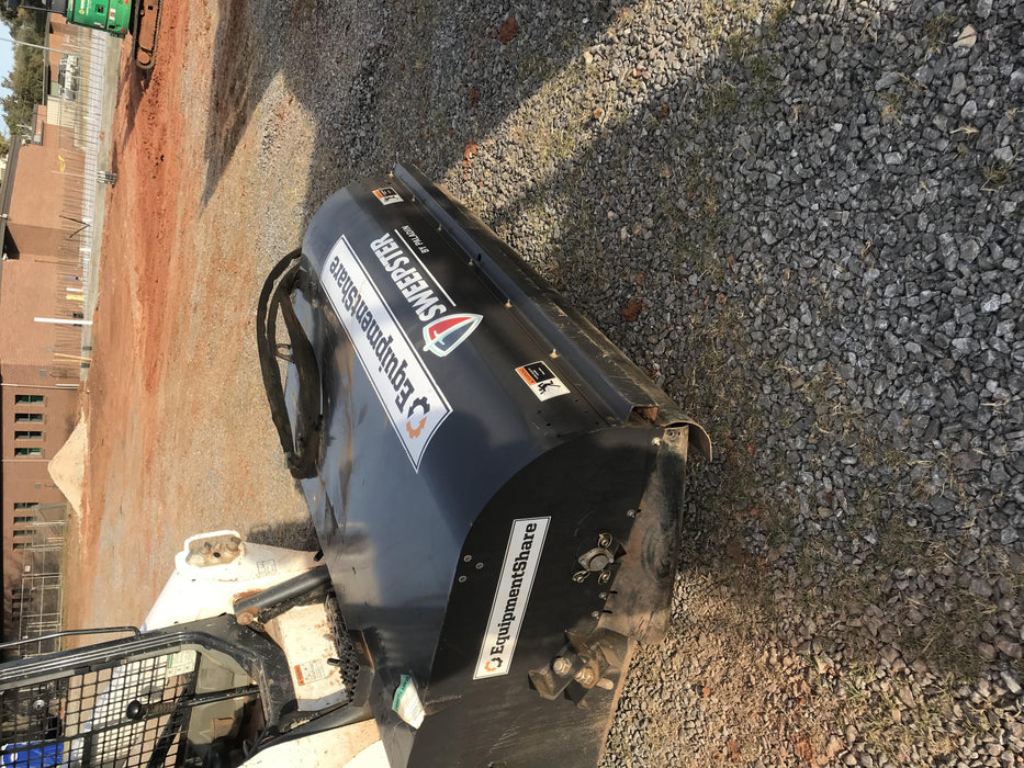 2019 PALADIN Sweepster SB72