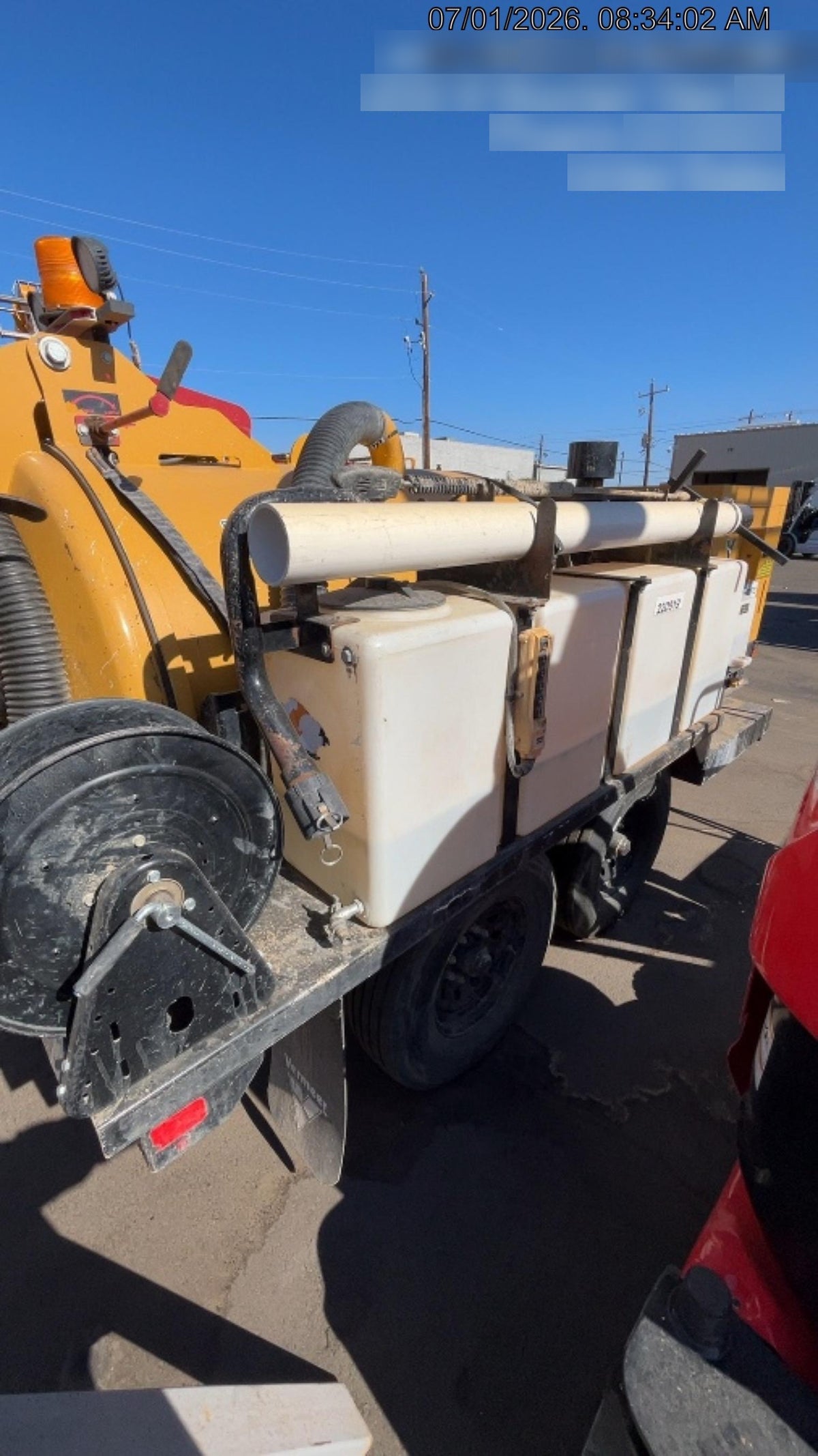 2022 Vac-Tron LP573XDT T4 Koehler Diesel Engine, 500 Gallon Debris Tank, x2 100 Gallon Water Tanks