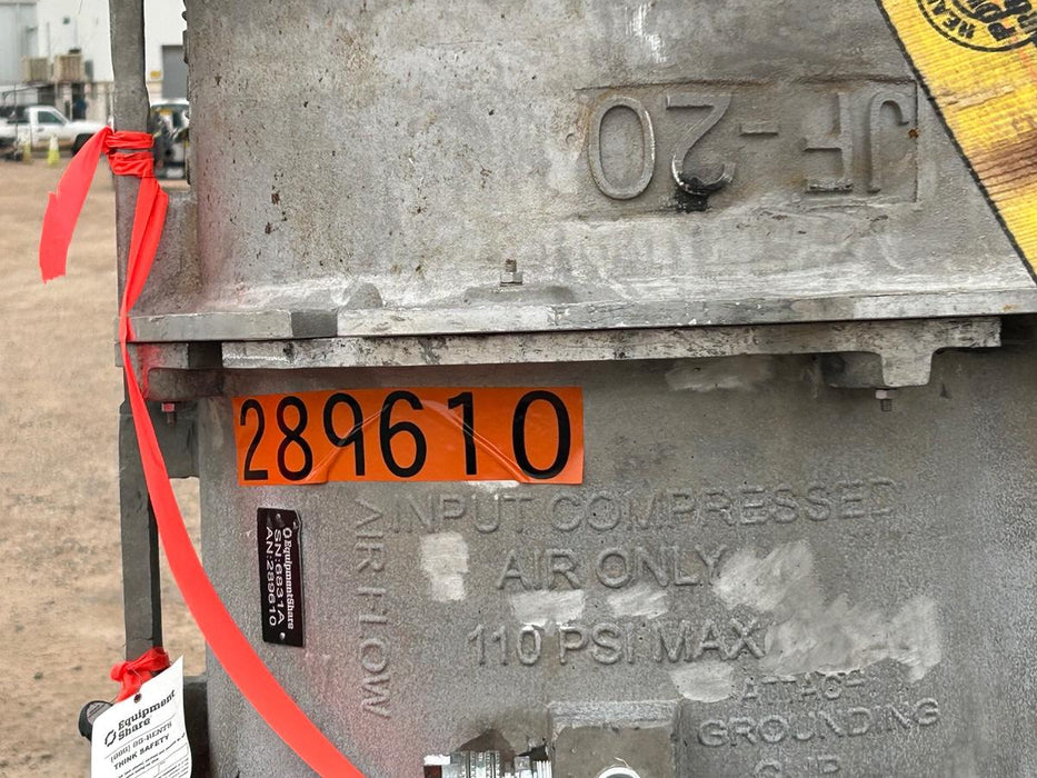 2023 WIDDER 20262-TRACKER