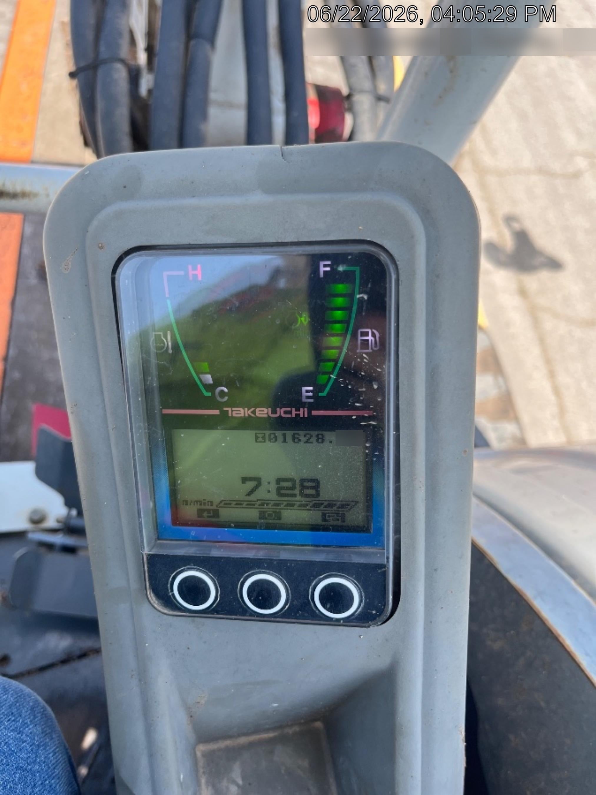 2021 TAKEUCHI TB250-2