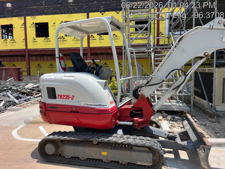 2023 TAKEUCHI TB235-2R